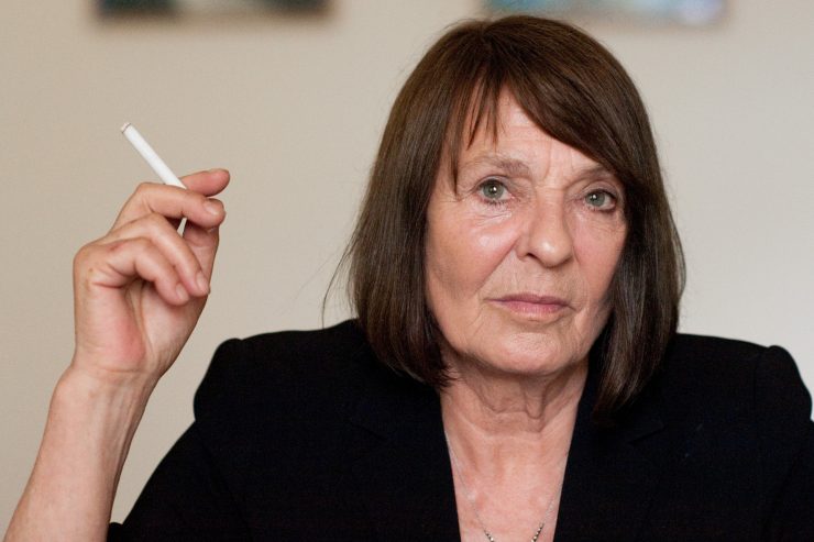 Kopf des Tages / Gefeiert und umstritten: Schriftstellerin Monika Maron wird 80