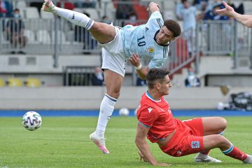 Analyse zur Fußball-Nationalmannschaft / Neue Variabilität, alte Schwächen