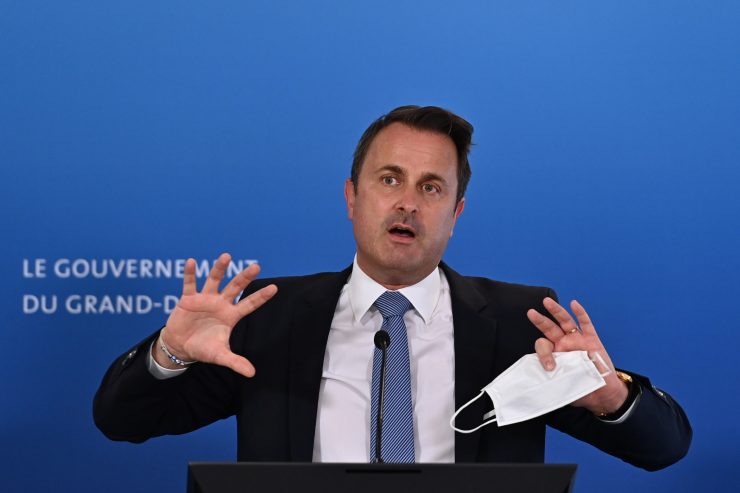 Regierungsrat / Regierung wechselt System des Large Scale Testing und erweitert die Freiwilligenliste