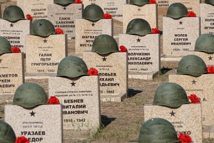 L’histoire du temps présent / Juin 1941: La peste ou le choléra?