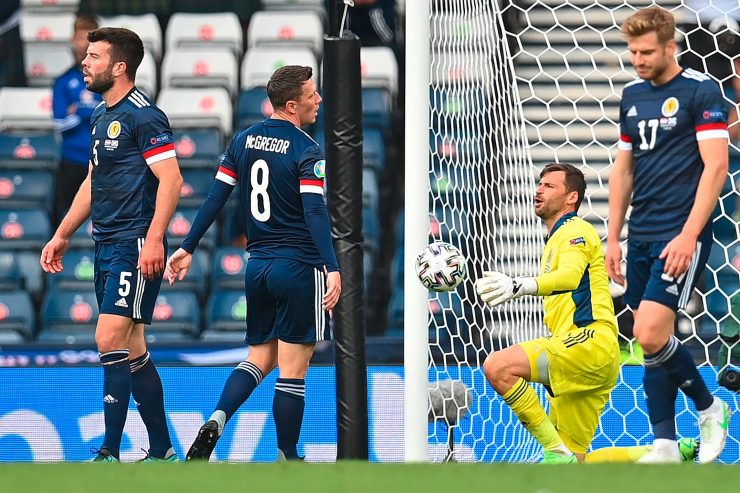 Schottland / Kater nach EM-Rausch für die „Breakhearts“