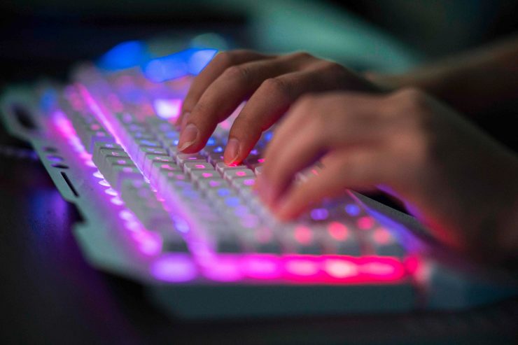 Polen / Warschau bezichtigt Moskau einer Hackerattacke