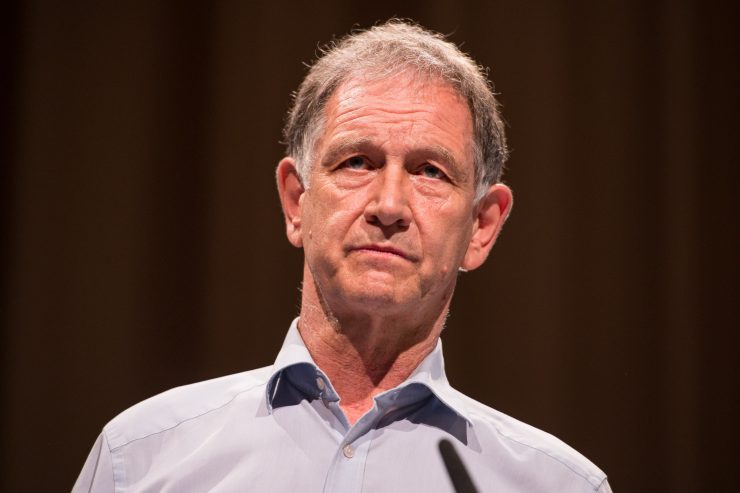 Deutschland / An der Saar wetzen sie die Messer: Streit unter Grünen fällt auch auf Baerbock zurück