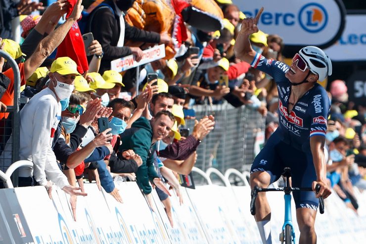 Tour de France / 2. Etappe: Van der Poel übernimmt Gelb 