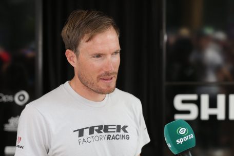 Grégory Rast kümmert sich bei Trek-Segafredo vor allem auch um Alex Kirsch