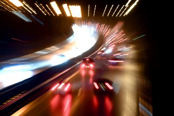 Chamber / Tempo 160 bei Nacht? Straßenverkehr Thema in fünf von 17 neuen Petitionen 