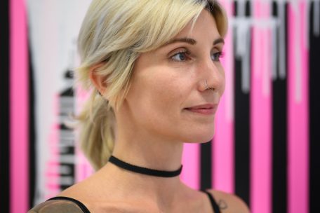 Erst vor kurzem f&auml;llte Sarah Mandres die Entscheidung, hauptberuflich als K&uuml;nstlerin t&auml;tig zu sein