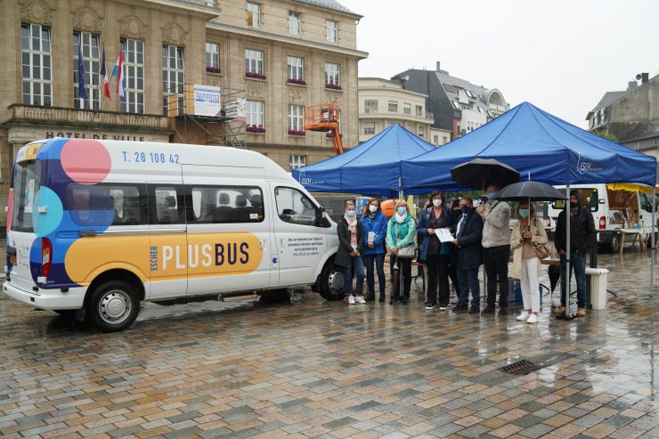 Senioren / Raus aus der Isolation mit dem Escher PlusBus