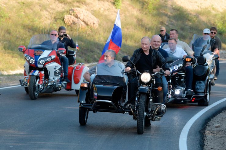 Putins toxische Beziehung zur Ukraine / Abhandlung bringt eine neue Härte gegenüber Kiew zum Ausdruck