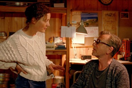 L&rsquo;actrice luxembourgeoise Vicky Krieps et Tim Roth dans &bdquo;Bergman Island&ldquo; de Mia Hansen-L&oslash;ve 