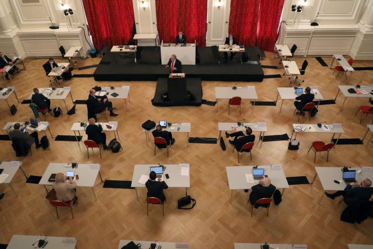 Parlament / In puncto bezahlbarer Wohnraum ist es fünf nach 12