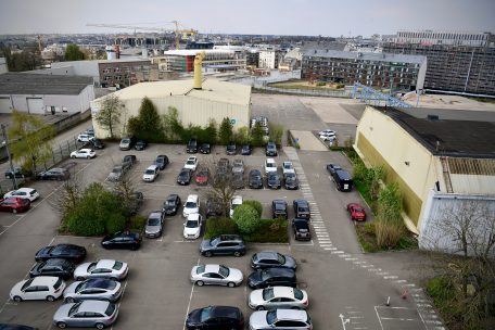 Ein Parkplatz in &bdquo;Nei Hollerich&ldquo;