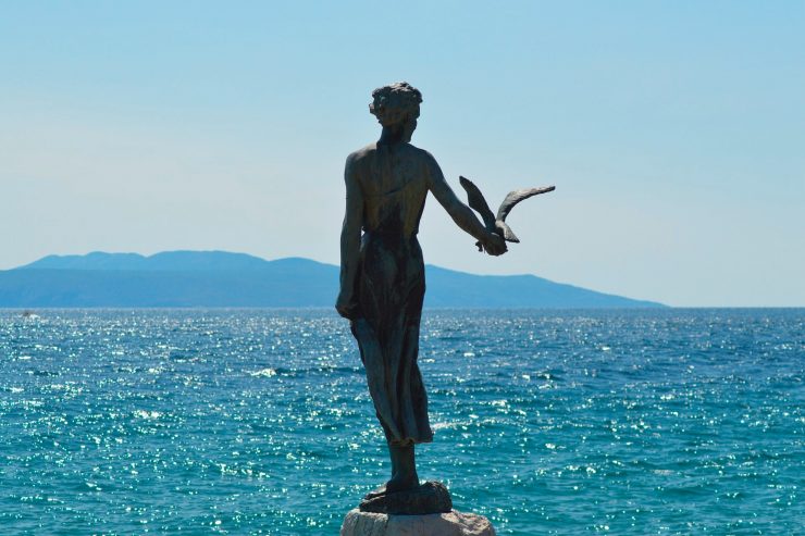 Kroatien / Delta-Schatten über der Adria: Auch Kroatien bangt zum Auftakt der Sommersaison