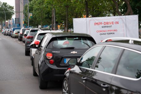 Deutschland / Steigende Corona-Zahlen: Neue Alltagseinschränkungen in Vorbereitung