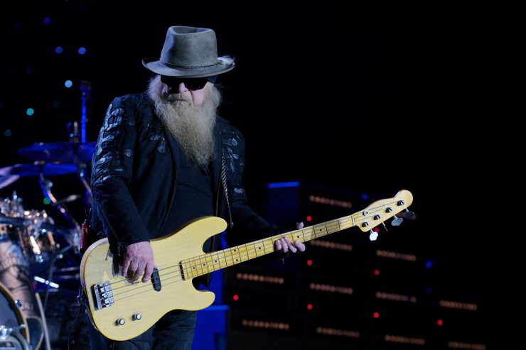 „Ein wahrer Rocker“ / ZZ Top-Bassist Dusty Hill mit 72 gestorben