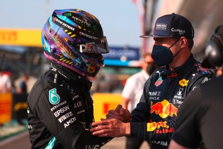 Die Zeiten der Freundschaft sind vorbei: Die Fronten zwischen Max Verstappen und Lewis Hamilton sind seit dem Silverstone-Crash verh&auml;rtet