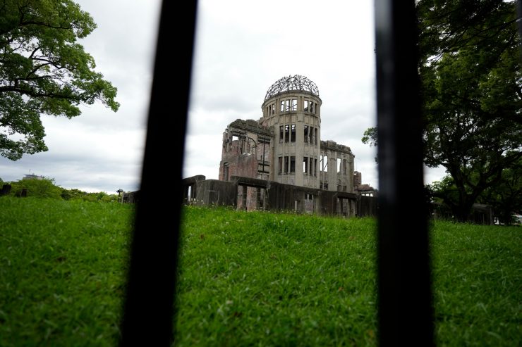 Forum / Hiroshima und Nagasaki: Der Origami-Kranich mahnt eindringlich