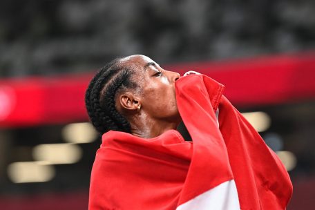 Tokyo 2020 / Hassan startet Dreifach-Gold-Projekt mit Olympiasieg über 5.000 Meter