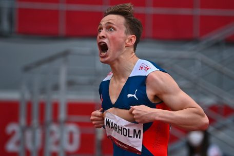 Tokyo 2020 / „Wie ein Irrer“: Warholm stürmt zu Fabelweltrekord bei Olympia