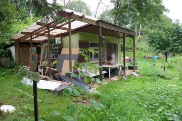 Schrebergärten auf dem Gaalgebierg / Zwischen Idylle und Müllhalde