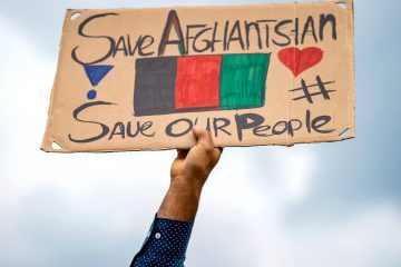 Afghanistan / Rettung aller Fluchtwilligen unwahrscheinlich – Ortskräfte bekommen mehr Geld, wenn sie bleiben