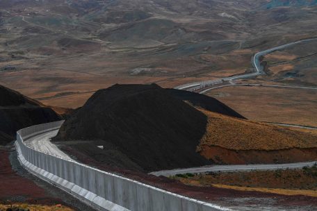 234 Kilometer lang soll sie werden: Die T&uuml;rkei baut eine neue Grenzmauer zum Iran&nbsp;