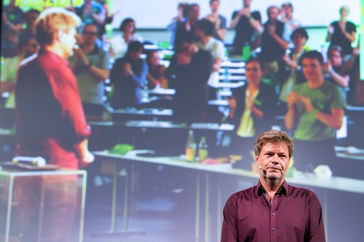 Interview / Der deutsche Grünen-Chef Robert Habeck über schlechte Umfragewerte und wechselnde Gegner 