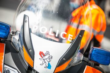 Luxemburg / Auto überschlägt sich auf Kirchberg – Drogenschnelltest zeigt positives Resultat an