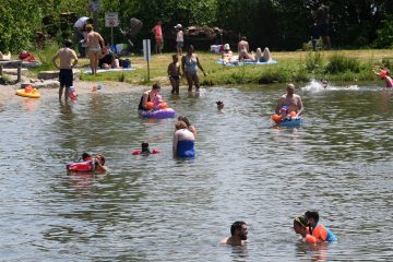 Blaualgen / Wasserwirtschaftsamt sperrt Baggerweiher in Remerschen