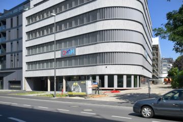 Mutualitätskasse CMCM / Neues Gebäude, neue Praktiken