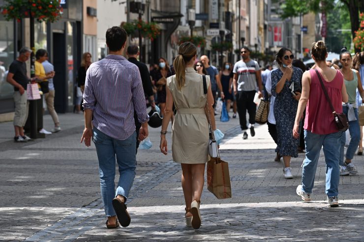 Verbraucherpreise / Luxemburg steuert auf Platz eins zu: In der EU sind nur Dänemark und Irland teurer