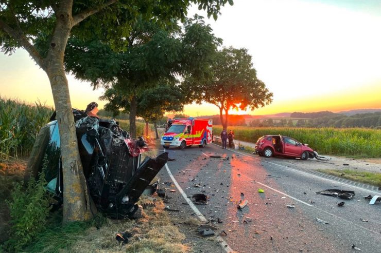 Keispelt / 28-jährige Fahrerin stirbt bei Frontalkollision – zweiter Fahrer erleidet schwere Verletzungen