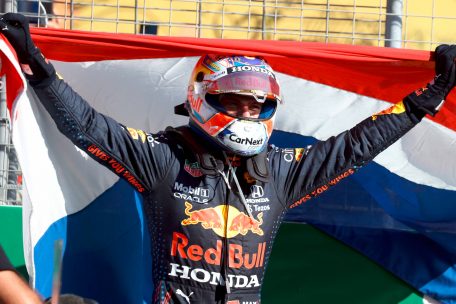 Formel 1 / Orange Party in Zandvoort: Verstappen gewinnt Heimrennen und lässt seine Fans jubeln