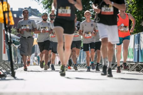 Ob alleine oder im Team, viele Laufbegeisterte brannten darauf, endlich wieder einen Stra&szlig;enlauf bestreiten zu d&uuml;rfen