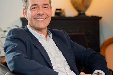 Für Alain Massen, Präsident der Nationalen Elternvertretung, ist die Maßnahme der freiwilligen Tests eine gute Lösung