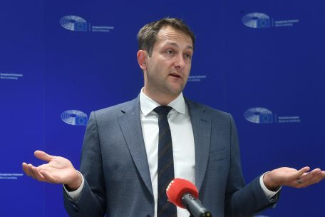 Fairen Wettbewerb sichern / Luxemburger Europaabgeordneter: Subventionierte Unternehmen aus Drittstaaten sollen ausgebremst werden