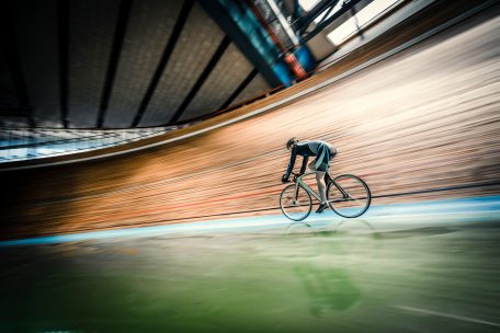 Editorial / Zurück auf Los: Die unendliche Geschichte des Velodroms