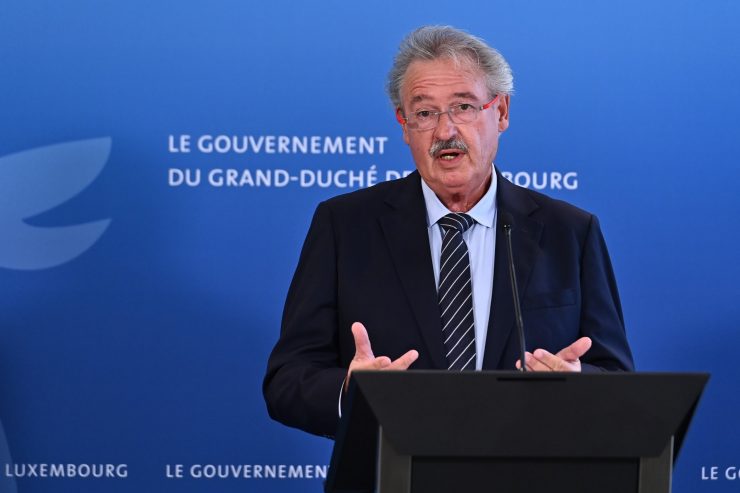 Deutschland / „Sonst lähmen wir Europa für Monate“: Asselborn hofft auf schnellere Regierungsbildung als 2017