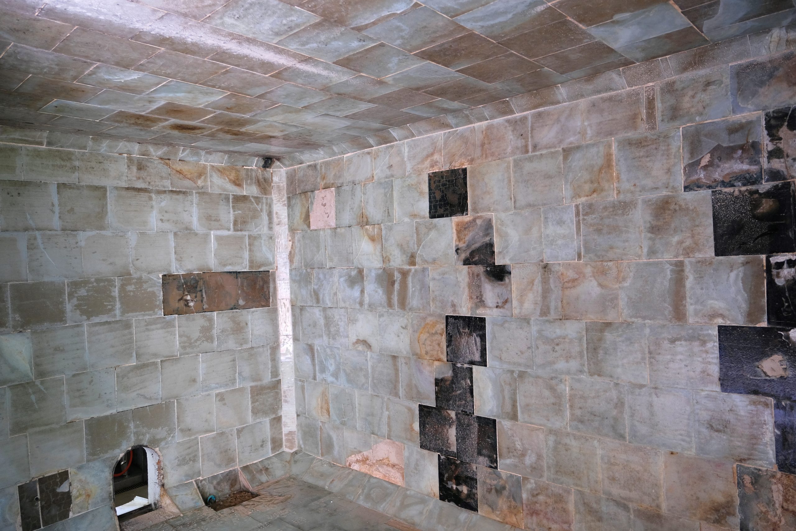 Ellange-Gare Cave Krier , anciennes cuves à vins