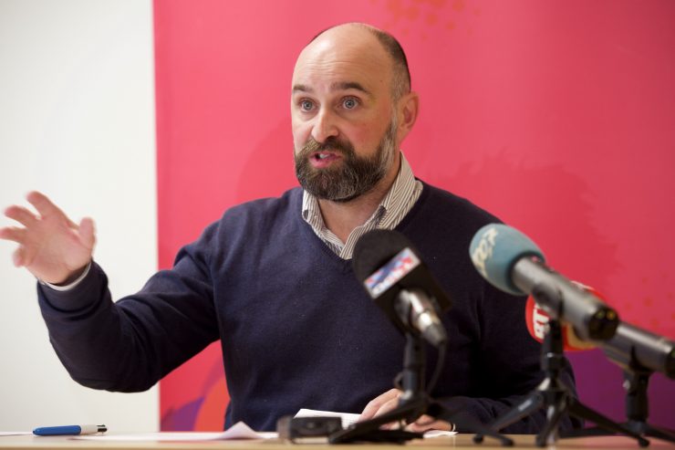 Elektriker / Unter Strom: OGBL beklagt Stillstand bei den Verhandlungen zur Erneuerung des Kollektivvertrags