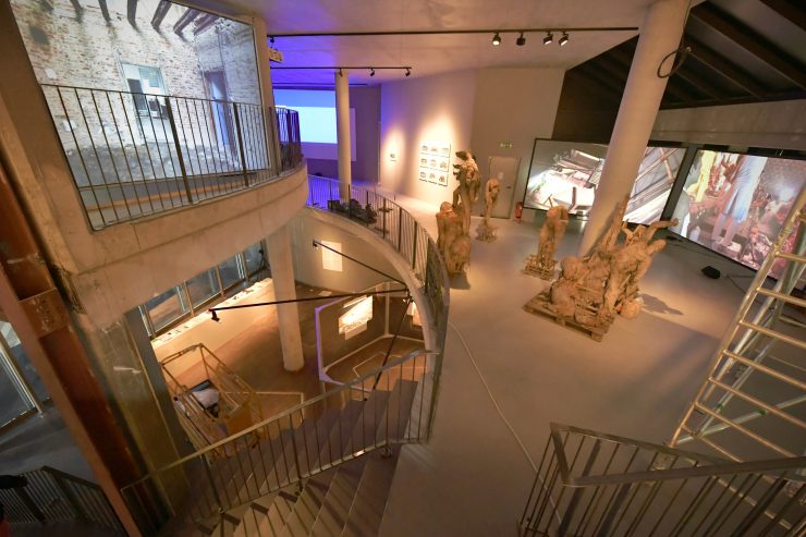 „Konschthal Esch“ / Ein Überraschungsspaziergang