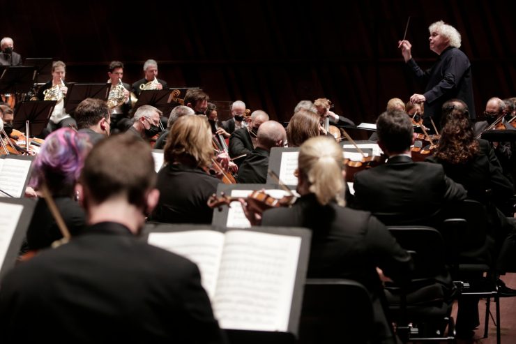 Alain spannt den Bogen / Zwei Top-Orchester trumpfen auf