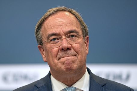 Deutschland / Armin Laschet deutet Rückzug von CDU-Spitze an