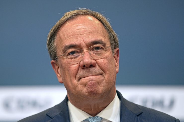 Deutschland / Armin Laschet deutet Rückzug von CDU-Spitze an