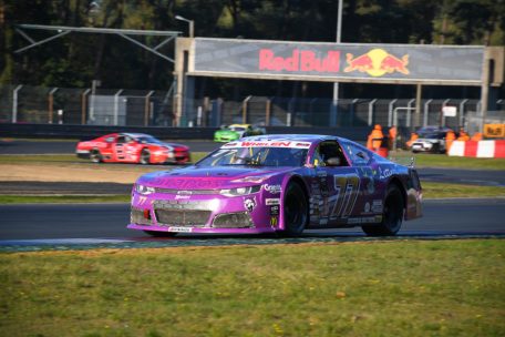 Motorsport / Von null auf hundert: So erlebt Nascar-Pilot Gil Linster ein Rennwochenende