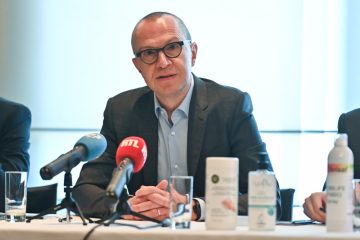 Large Scale Testing / BioneXt-Klage gegen Gesundheitsministerium: Anhörung vor Gericht auf Dezember verschoben