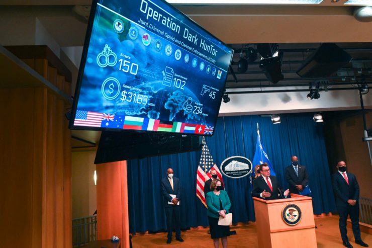 Internationale Kooperation / Schlag gegen Darknet-Kriminalität: Ermittler nehmen 150 Menschen fest