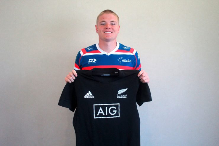 Rugby-Ass Segner / Spielt ein Deutscher bald für die All Blacks?