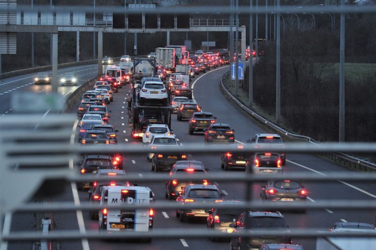 Luxemburg / Straßensperrung und Stau – Lkw-Unfall auf der A1 in Höhe des Grünewaldes