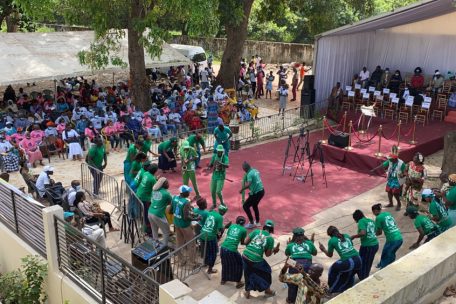 Freude in Ziguinchor: Bei der feierlichen Eröffnung des Zentrums für Frauen, die Opfer von sexueller Gewalt geworden sind